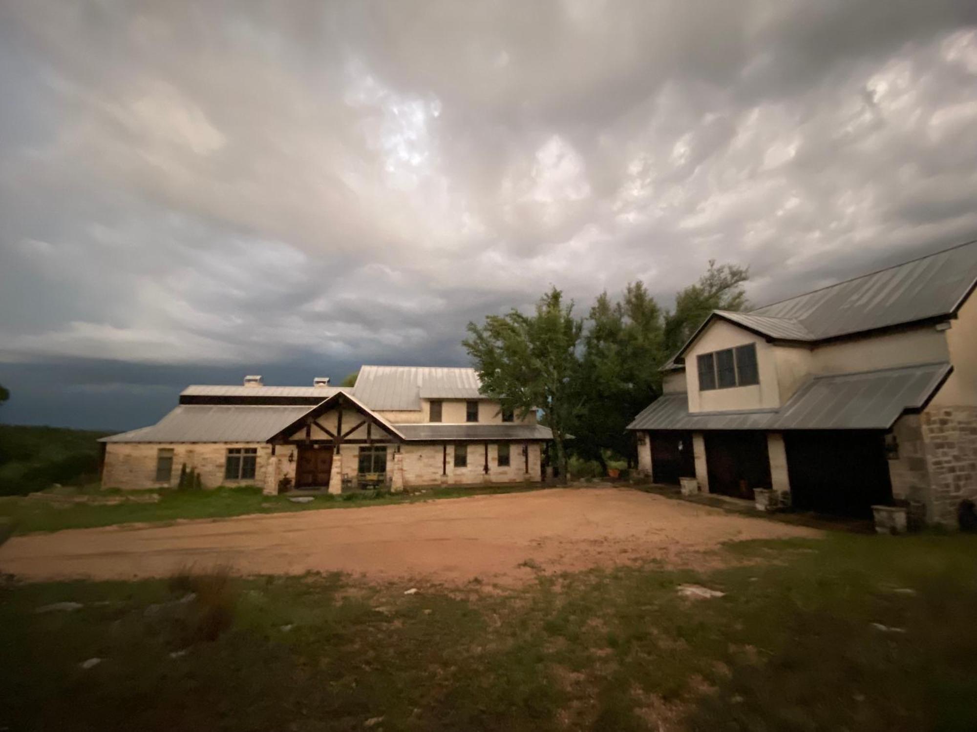 V700 Ranch Stays 马布尔福尔斯 外观 照片